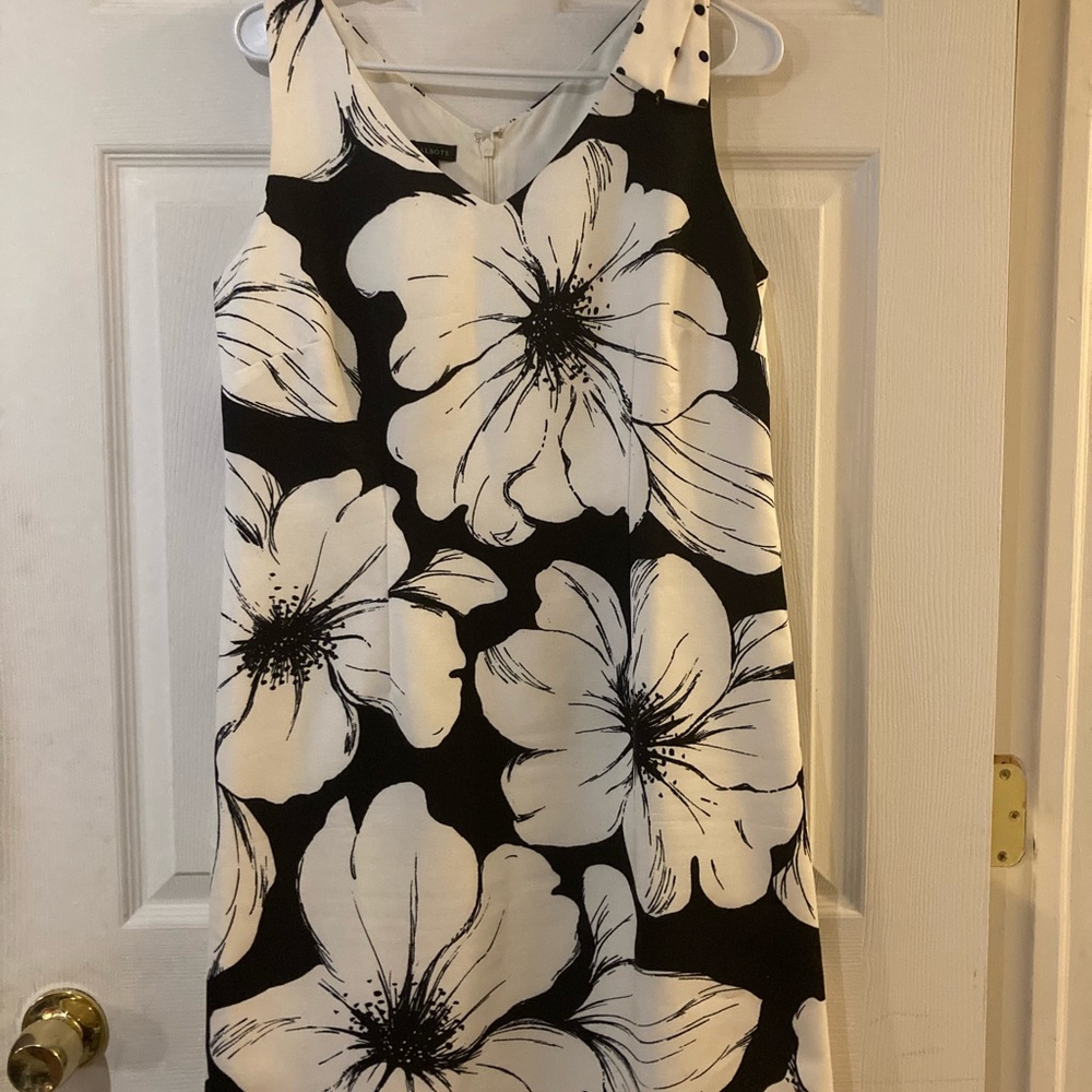 Talbots Black and White Dress Label Detail